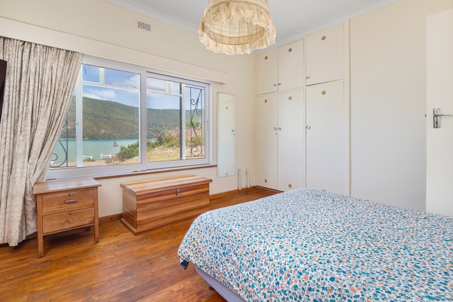 3 Bedroom Property for Sale in Leisure Isle Western Cape